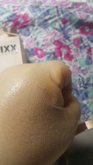쏘내추럴 밀착 착붙 픽스쿠션 — 5점을 준 리뷰어가 2019년 8월 올린 사용 사진