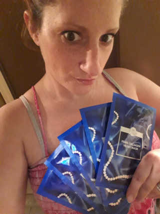 Pearl Collagen Velvet Mask 1 BOX by YVESOM — 5점을 준 리뷰어가 2019년 3월 올린 사용 사진