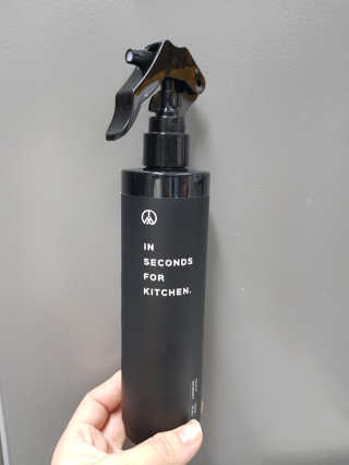 PEACE MOMENT 피스모먼트 인세컨즈포키친 320mL 천연살균소독제 — 5점을 준 리뷰어가 2019년 2월 올린 사용 사진