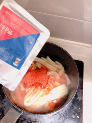 [홍코너떡볶이]옛날떡볶이 인기맛 4팩세트 — 5점을 준 리뷰어가 2019년 11월 올린 사용 사진