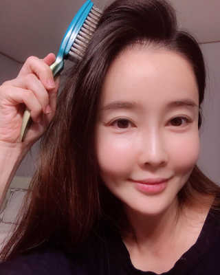 에포테쉬 볼륨 팝 브러시 — 5점을 준 리뷰어가 2019년 5월 올린 사용 사진