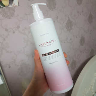 아쿠아큐링 아쿠아S링 퓨어리프레싱 헤어케어 500ml — 4.67점을 준 리뷰어가 2018년 7월 올린 사용 사진