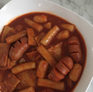 미쓰리떡볶이 just 10 min 패키지 — 5점을 준 리뷰어가 2018년 5월 올린 사용 사진