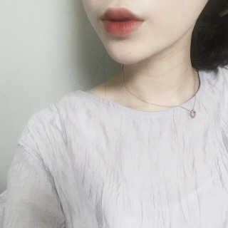 테라다이아 립 메이트 오일 — 4점을 준 리뷰어가 2018년 5월 올린 사용 사진