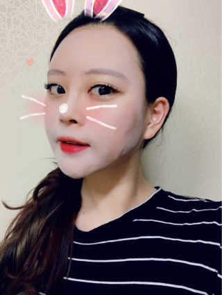 셀퓨전씨 트리악 포어 딜리트 버블 팩 — 4.17점을 준 리뷰어가 2018년 4월 올린 사용 사진