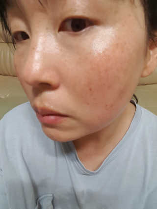 보나쥬르 그린티워터밤 수분크림 — 3.67점을 준 리뷰어가 2018년 2월 올린 사용 사진