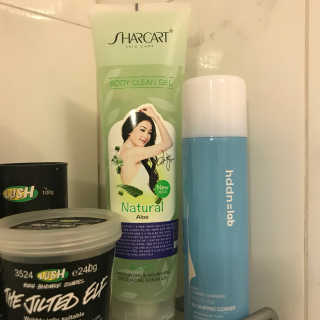 줌마들도 인정한 샤카트 페이스앤바디 필링젤 310ml — 5점을 준 리뷰어가 2018년 4월 올린 사용 사진