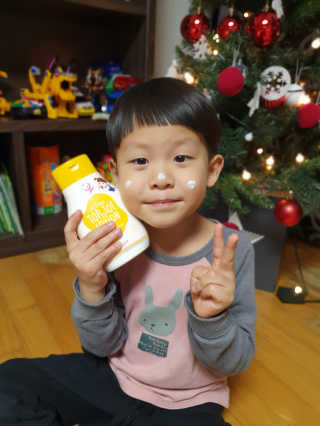 꼬모조이 초크초크 콩순이 탑투토 로션 — 3점을 준 리뷰어가 2019년 12월 올린 사용 사진