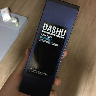 다슈코리아 다슈 맨즈 아쿠아 딥 워터풀 올인원 로션 — 4점을 준 리뷰어가 2017년 12월 올린 사용 사진