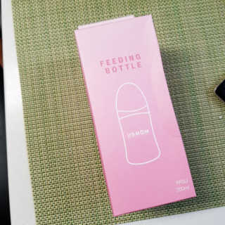 유비맘 PPSU 젖병 노꼭지_200ml_컬러 랜덤 발송 — 4점을 준 리뷰어가 2020년 1월 올린 사용 사진