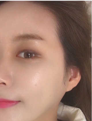 루나 에센스 수분광 팩트 EX (Doii X ARTNOM 에디션) — 4.5점을 준 리뷰어가 2016년 10월 올린 사용 사진