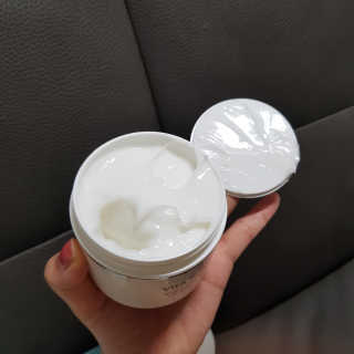 지고트 비타솔루션12 브라이트닝 앰플 크림 100ml — 5점을 준 리뷰어가 2019년 6월 올린 사용 사진