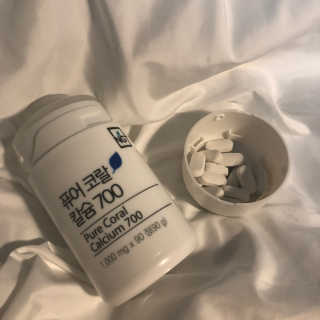 네츄럴굿띵스 퓨어 코랄 칼슘 700 30일분 — 5점을 준 리뷰어가 2018년 10월 올린 사용 사진