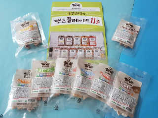 펫츠플레이트 동결건조간식 기호성 테스트 8종 — 5점을 준 리뷰어가 2018년 5월 올린 사용 사진