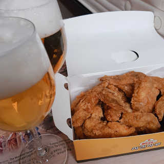 [치킨마루]-  빠사칸윙봉현미 + 콜라 500ml — 5점을 준 리뷰어가 2019년 7월 올린 사용 사진