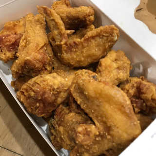 [치킨마루]-  빠사칸윙봉현미 + 콜라 500ml — 3.5점을 준 리뷰어가 2019년 7월 올린 사용 사진