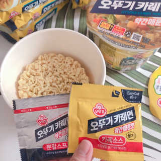 오뚜기카레면 2차 모집 — 3.5점을 준 리뷰어가 2019년 2월 올린 사용 사진