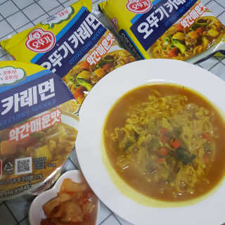 오뚜기카레면 2차 모집 — 5점을 준 리뷰어가 2019년 2월 올린 사용 사진