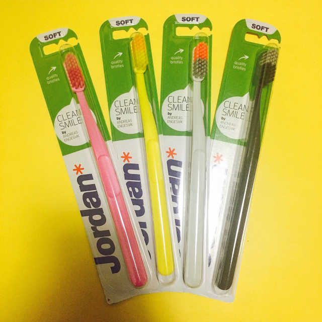 조르단 클린스마일 리뷰 사진