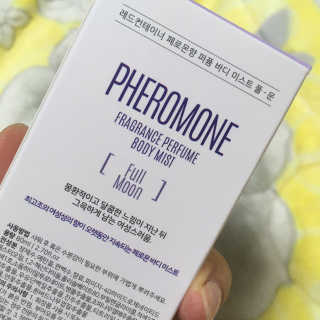 레드컨테이너 페로몬향 퍼퓸 바디미스트 80ml — 5점을 준 리뷰어가 2020년 2월 올린 사용 사진