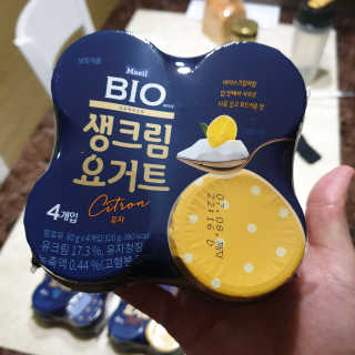 [매일 바이오] 생크림요거트 플레인 12개 + 유자 12개 — 5점을 준 리뷰어가 2019년 6월 올린 사용 사진