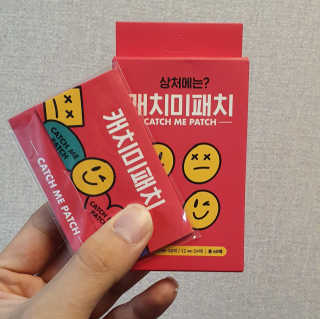 캐치미패치 트러블 스팟패치 — 5점을 준 리뷰어가 2019년 12월 올린 사용 사진