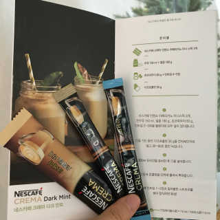 네스카페 코리아 네스카페 크레마 — 3.83점을 준 리뷰어가 2018년 1월 올린 사용 사진