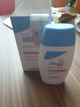 세바메드 베이비 바디밀크 200ml — 4점을 준 리뷰어가 2019년 12월 올린 사용 사진