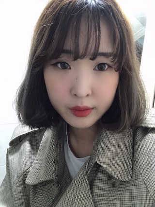 비비드스튜디오 립 플래쉬 매트 NO.27 올 댓 브릭 — 4점을 준 리뷰어가 2020년 3월 올린 사용 사진