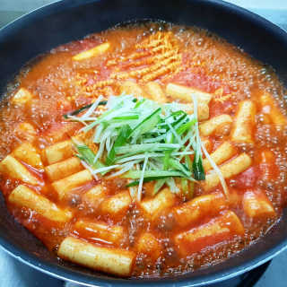 미쓰리떡볶이 just 10 min 패키지 — 4점을 준 리뷰어가 2018년 5월 올린 사용 사진