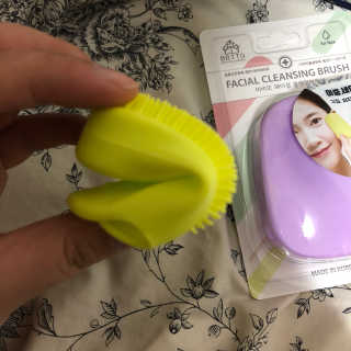 비비또 페이셜 클렌징 브러쉬 2P — 5점을 준 리뷰어가 2018년 6월 올린 사용 사진
