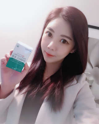 라플레 염창환 박사의 3세대 유산균, 인빅터스 프로 — 5점을 준 리뷰어가 2018년 11월 올린 사용 사진