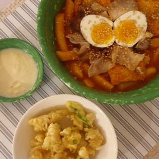 [홍코너떡볶이]옛날떡볶이 인기맛 4팩세트 — 4점을 준 리뷰어가 2019년 11월 올린 사용 사진