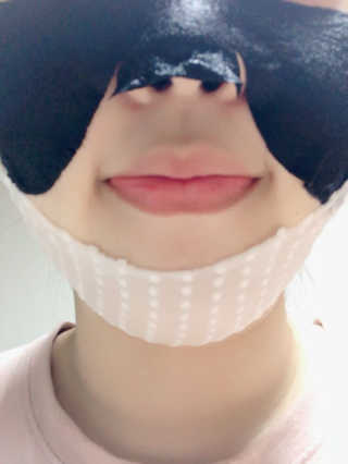 23years old 아큐페어 쁘띠 마스크 (5장) — 4.33점을 준 리뷰어가 2017년 8월 올린 사용 사진