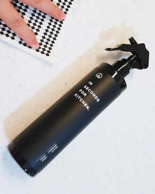 PEACE MOMENT 피스모먼트 인세컨즈포키친 320mL 천연살균소독제 — 5점을 준 리뷰어가 2018년 12월 올린 사용 사진