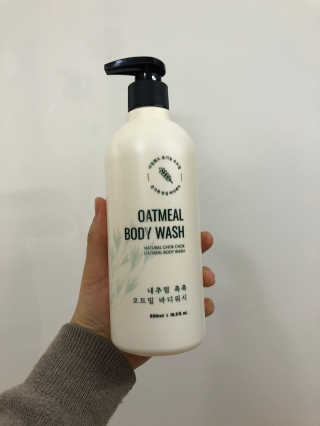 (주)에네스티 내추럴 촉촉  오트밀 바디워시 500ml — 4점을 준 리뷰어가 2020년 1월 올린 사용 사진