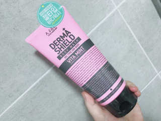 어파티 더마실드 바디워시 비타민트 300ml — 5점을 준 리뷰어가 2018년 4월 올린 사용 사진