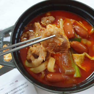 식스레시피 마라떡볶이 쿠킹박스 2인분 — 5점을 준 리뷰어가 2019년 7월 올린 사용 사진