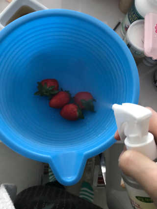 이피아 유해화학물질 없는 알칼리전해수 세정제 클린워터 — 5점을 준 리뷰어가 2018년 1월 올린 사용 사진