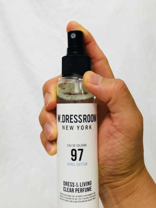더블유드레스룸 드레스퍼퓸 150ml — 4.67점을 준 리뷰어가 2018년 6월 올린 사용 사진