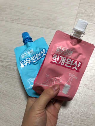 천호식품 숙취해서 헛개원샷, 타우린원샷 술푼너에게 — 3.67점을 준 리뷰어가 2017년 12월 올린 사용 사진