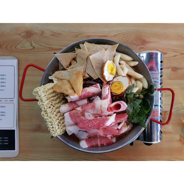 [화끈한 포차] - 차돌,쭈삼,튀김 떡볶이 3종 中 택 1 리뷰 사진