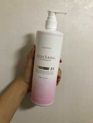 아쿠아큐링 아쿠아S링 퓨어리프레싱 헤어케어 500ml — 5점을 준 리뷰어가 2018년 7월 올린 사용 사진