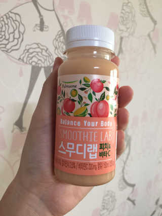 풀무원 스무디랩 피치&비타 — 5점을 준 리뷰어가 2017년 11월 올린 사용 사진