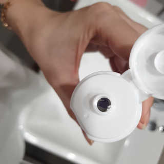 포레스트힐 그린 밸런스 클렌져 100ml + 토끼 헤어밴드 — 5점을 준 리뷰어가 2020년 3월 올린 사용 사진