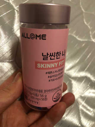 올앳미 날씬한 나 — 4.5점을 준 리뷰어가 2020년 2월 올린 사용 사진