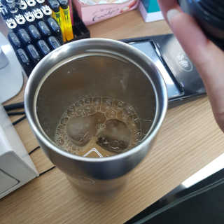 브라운백 커피 브라운백커피 콜드브루 2종 — 3점을 준 리뷰어가 2018년 7월 올린 사용 사진