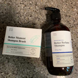 달리프 베러 퍼퓸 샴푸 1000ml 레이니데이 or 일랑로즈 — 5점을 준 리뷰어가 2020년 1월 올린 사용 사진