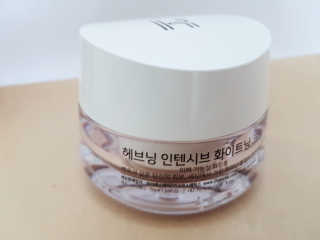 헤브닝 인텐시브 화이트닝크림 50ml — 4.5점을 준 리뷰어가 2018년 9월 올린 사용 사진