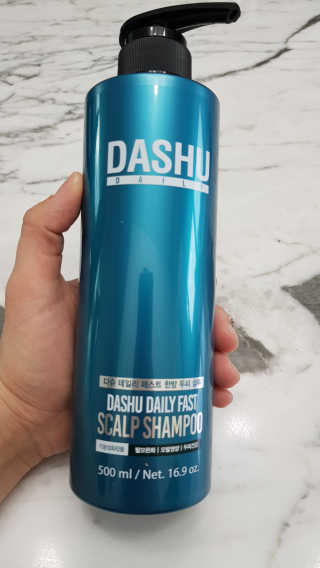 다슈코리아 다슈 데일리 패스트 한방 두피 샴푸 500ml — 3점을 준 리뷰어가 2020년 2월 올린 사용 사진